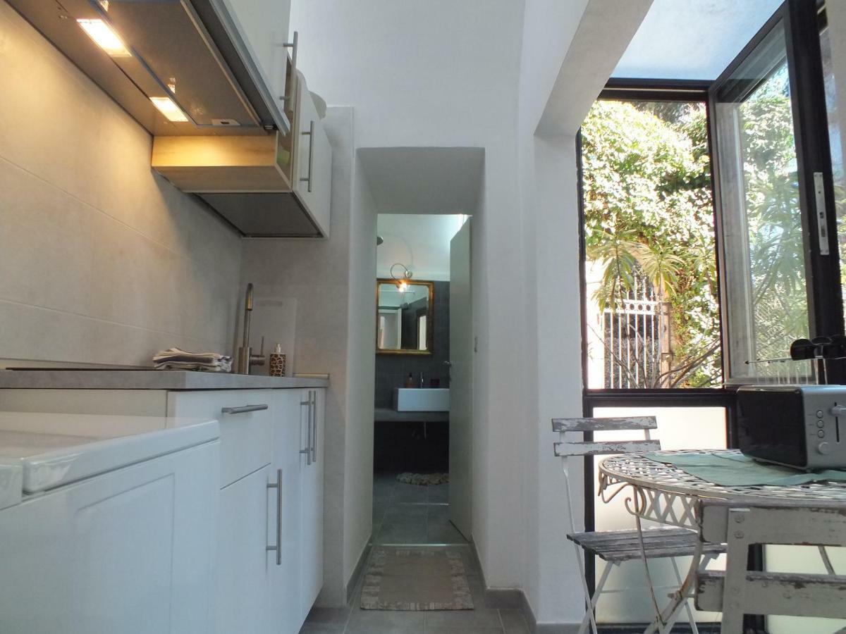 Loft Garden In Bologna'S Heart Ospedale Rizzoli Apartment Bagian luar foto