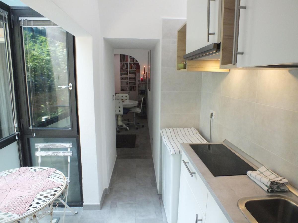 Loft Garden In Bologna'S Heart Ospedale Rizzoli Apartment Bagian luar foto